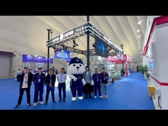 جلسه نمايشگاه لحظه فوق العاده اي بود